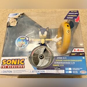 Sonic the Hedgehog Speed R/C Toy - Blue and Yellow
